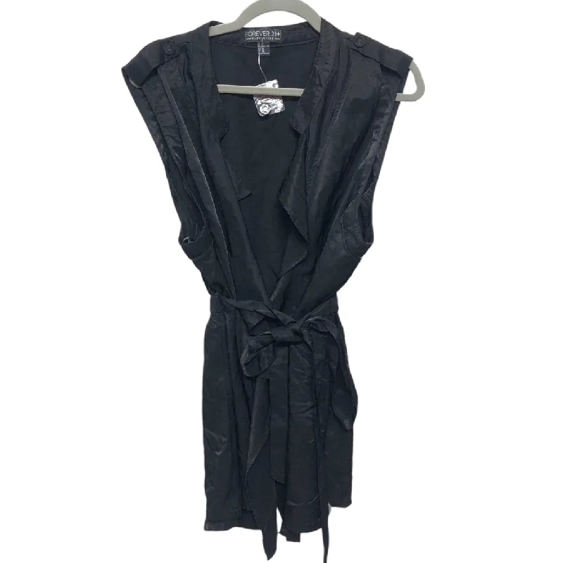 Vest Other By Forever 21 In Black, Size: 3x