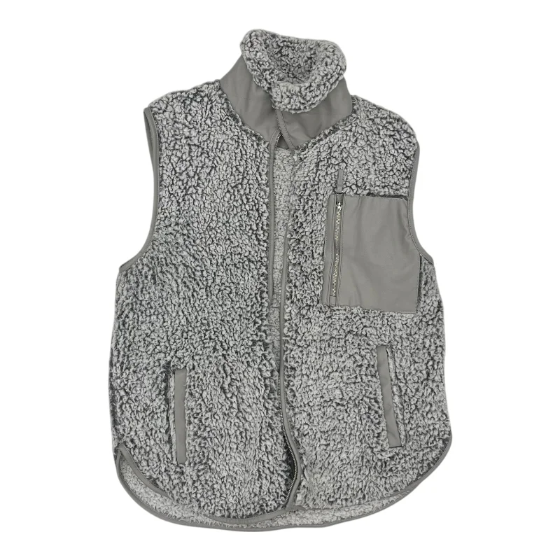 Vest Faux Fur & Sherpa By Abercrombie And Fitch In Grey, Size:L