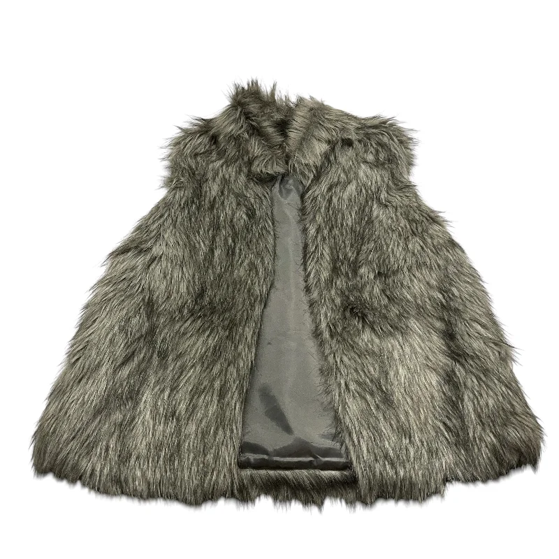 Vest Faux Fur & Sherpa By New Directions In Grey, Size: M