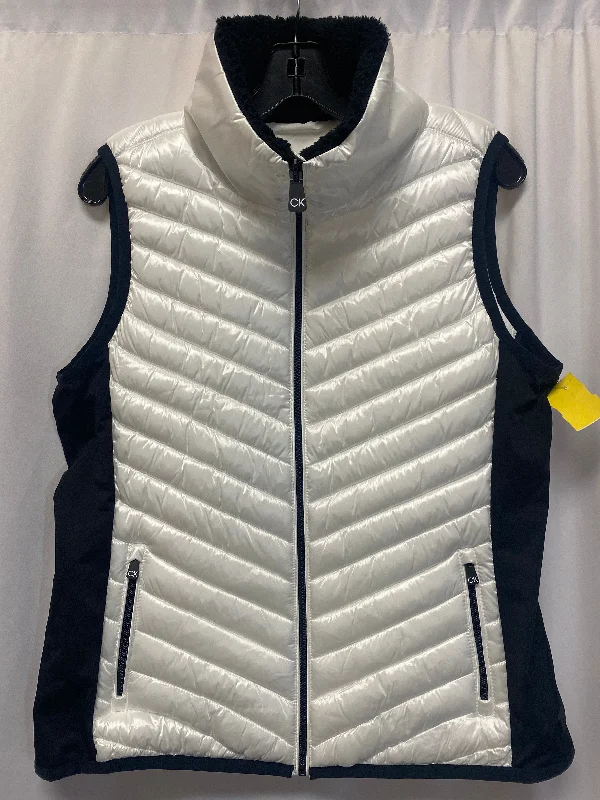 Vest Puffer & Quilted By Calvin Klein In White, Size: L