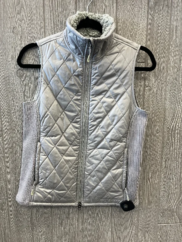 Vest Faux Fur & Sherpa By L.l. Bean In Grey, Size: Xs